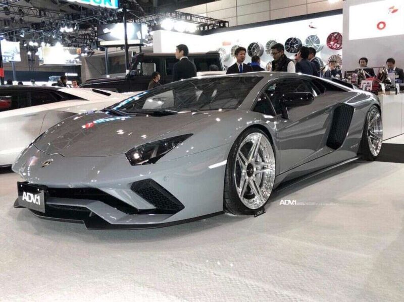 Lamborghini Aventador 2022