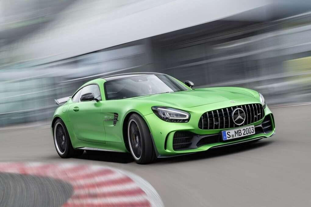 Mercedes AMG GT R