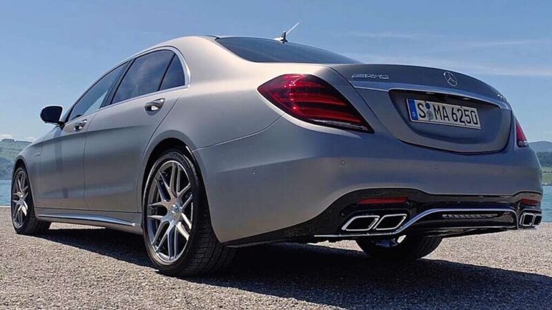 Mercedes S63 AMG – Audi S8 killer