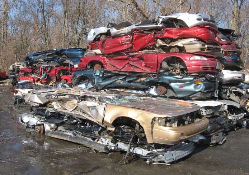 Auto scrapyard 1
