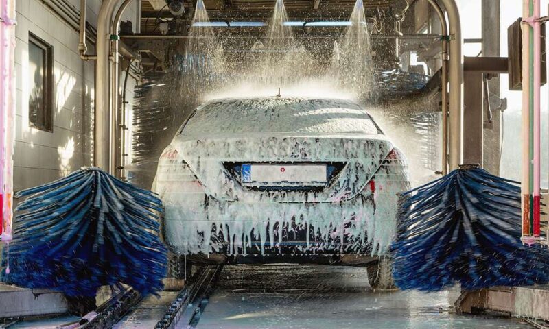Wrong Things Most People Do While Washing Their Car