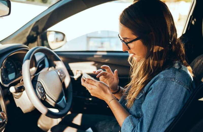 texting and driving featured