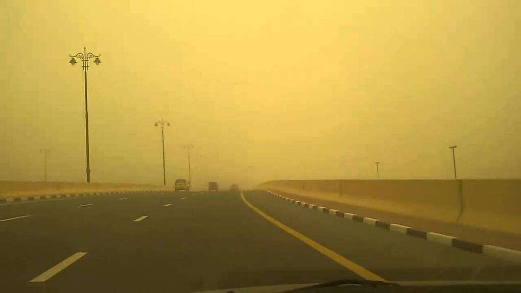 Important tips for driving during sandstorms