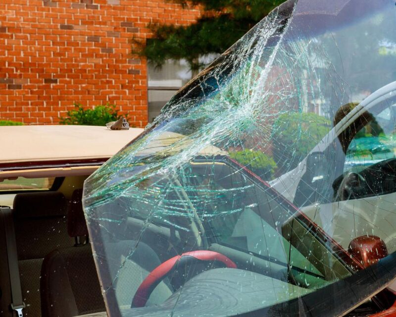 change the windshield of the ca