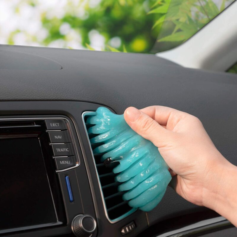 how to clean the keyboard and screens in your car