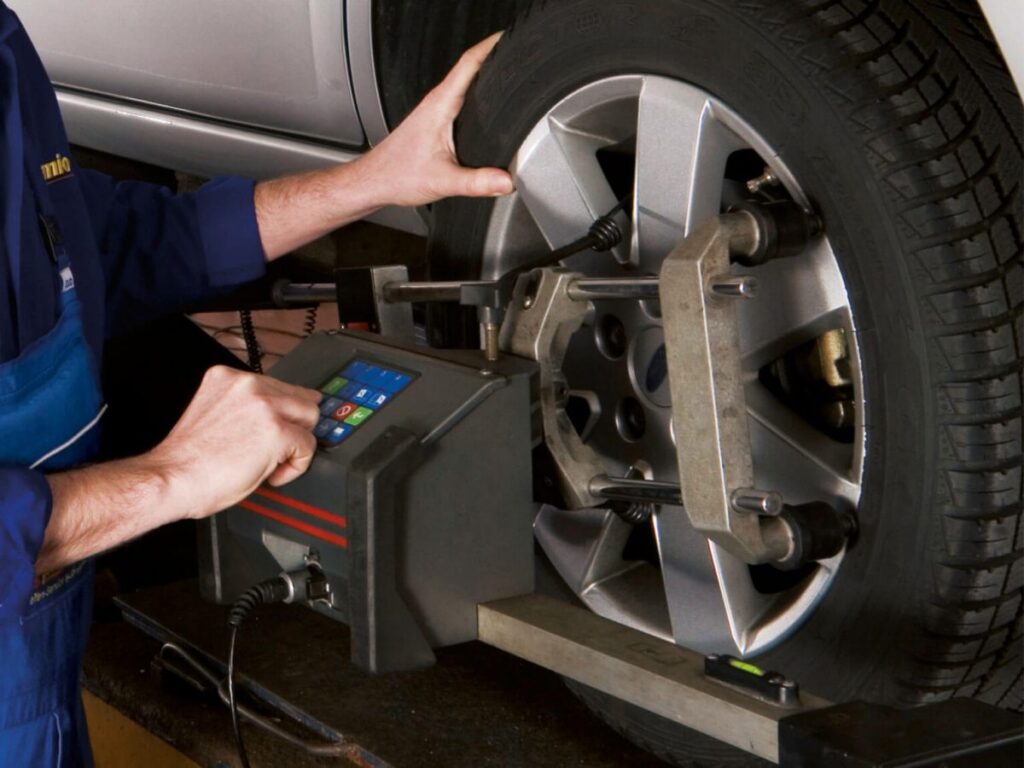 learn looking after 4x3 rotating