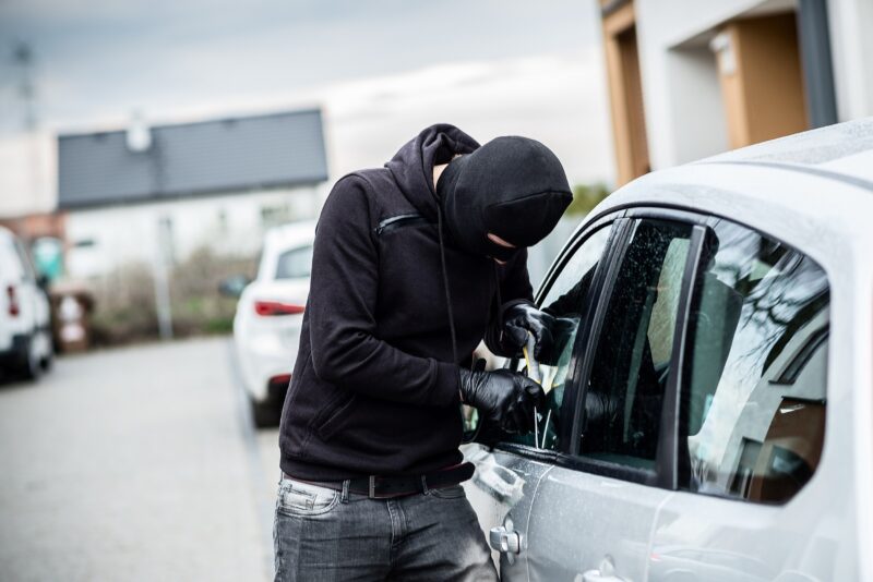 methods for stealing cars on the roads1