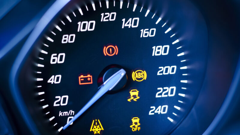 dashboard warning lights istock westernstudio