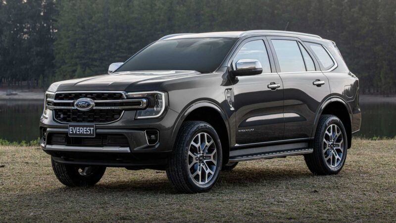 2023 ford everest titanium