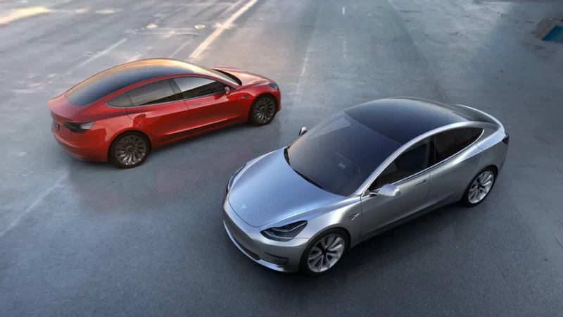 Elon Musk announces the development of an all-new Tesla car, at a competitive price that does not exceed $30,000 2 model 3 unveil